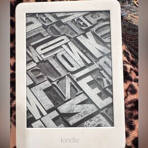 Kindle E-Reader with White Frame